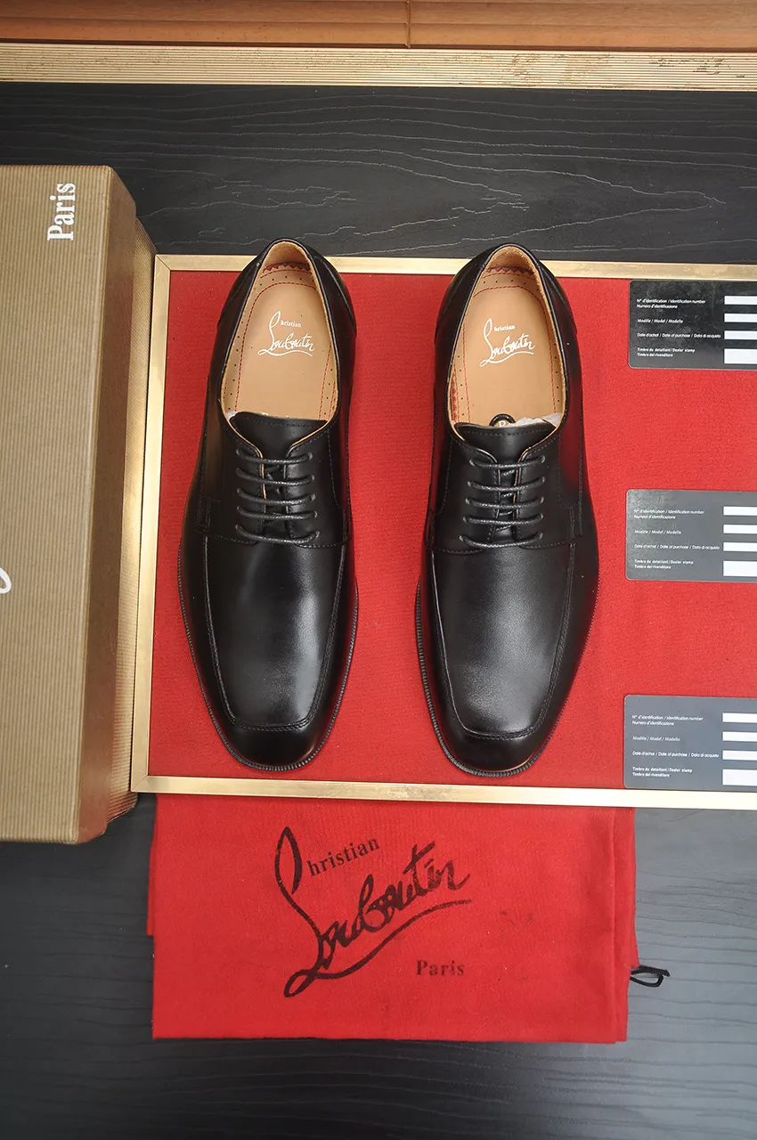 Men's shoes 💰620💶 [Chrstian Loubotin] Red-soled shoes 💋Original mold opening, the highest version on the market, purely handmade ➕Imported cowhide uppers, first-layer water-dyed cowhide lining! Original EU high-gloss outsole. 38 to 45 (45 customized)